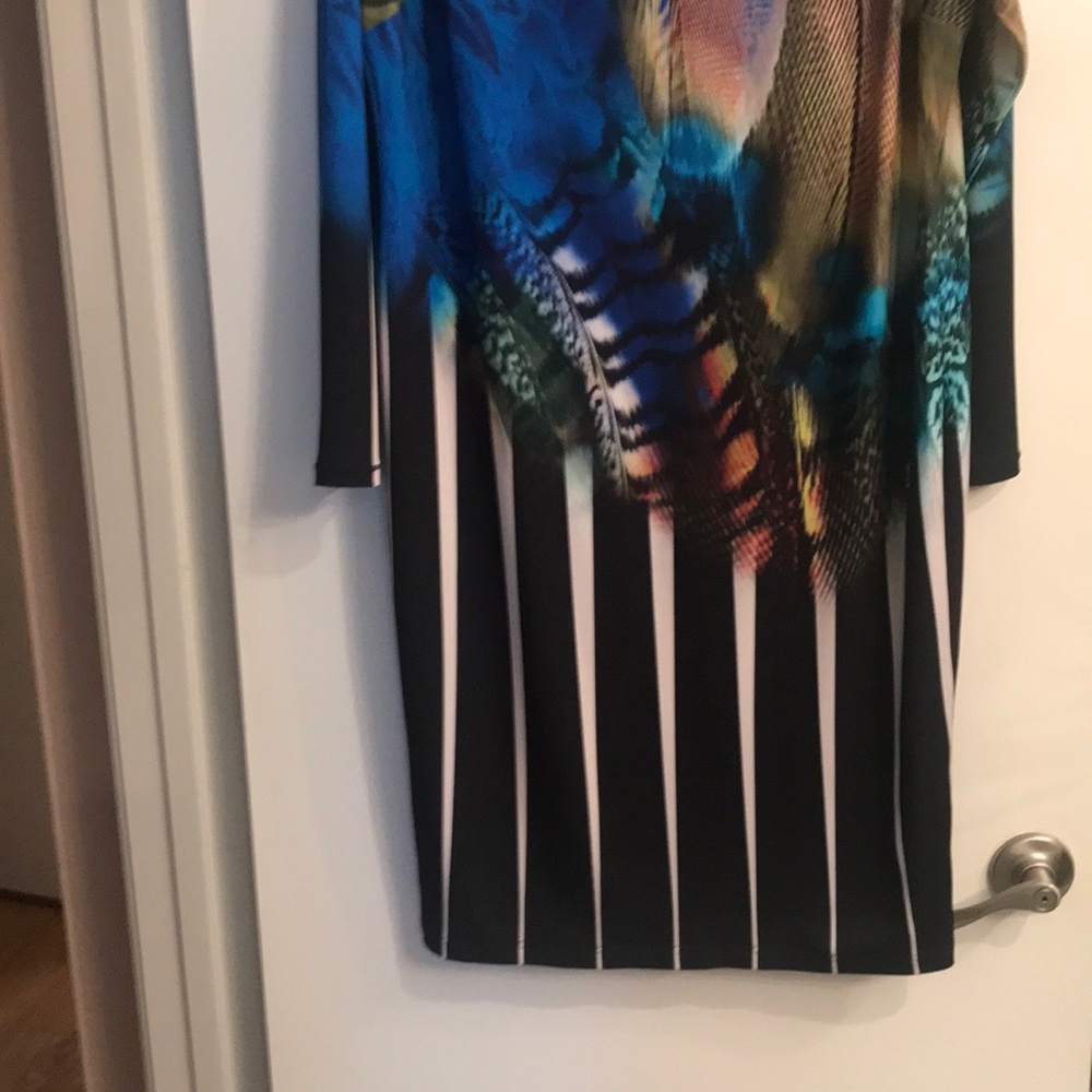 Dress - Picture 3 of 5